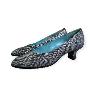 Thierry Rabotin Snake Print Slate Blue/Silver Pumps 10